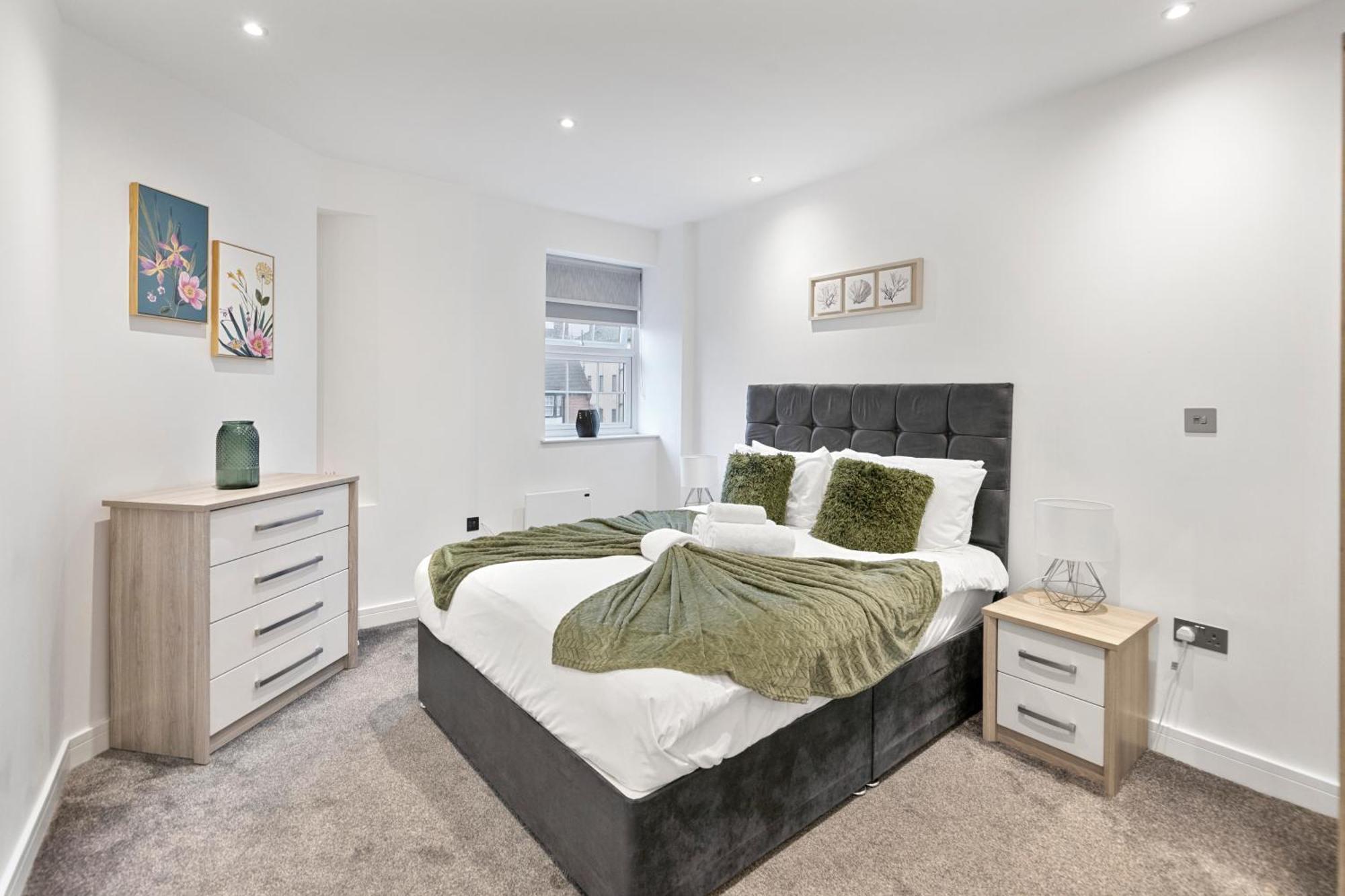 Apartament Bright And Spacious - Excellent Location
